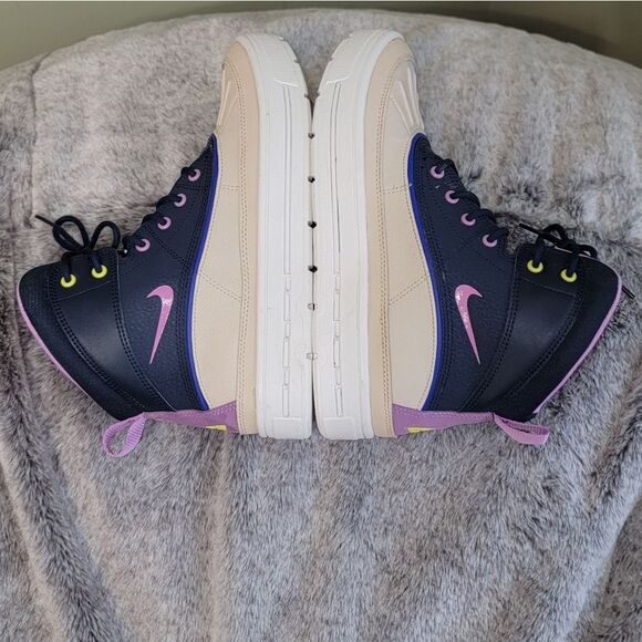 Nike ACG Woodside 2 High Boots • Sold Out Colorway • Size 5.5 Youth / 7 Women - Picture 14 of 15